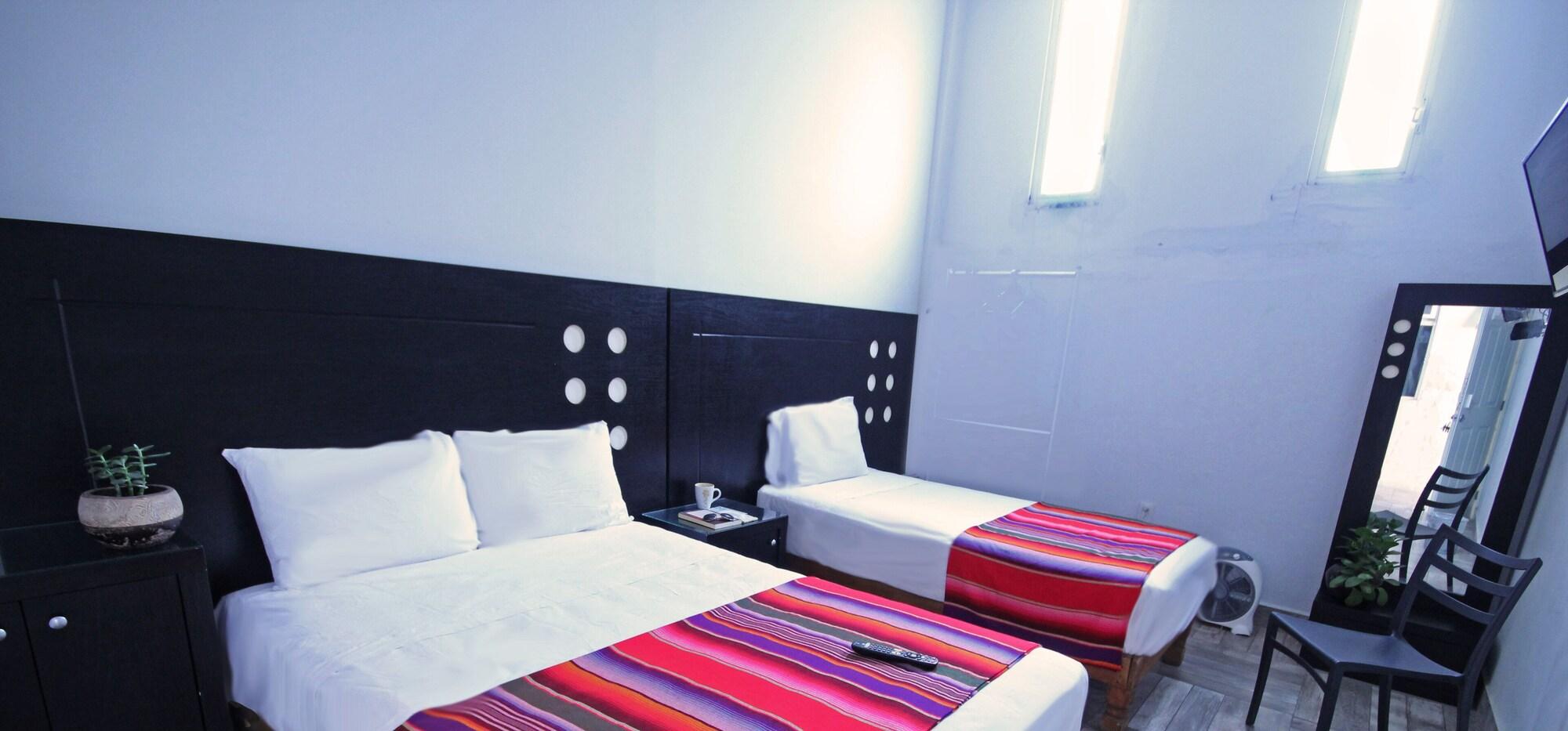 Hotel Del Refugio กัวดาลาฮารา ภายนอก รูปภาพ