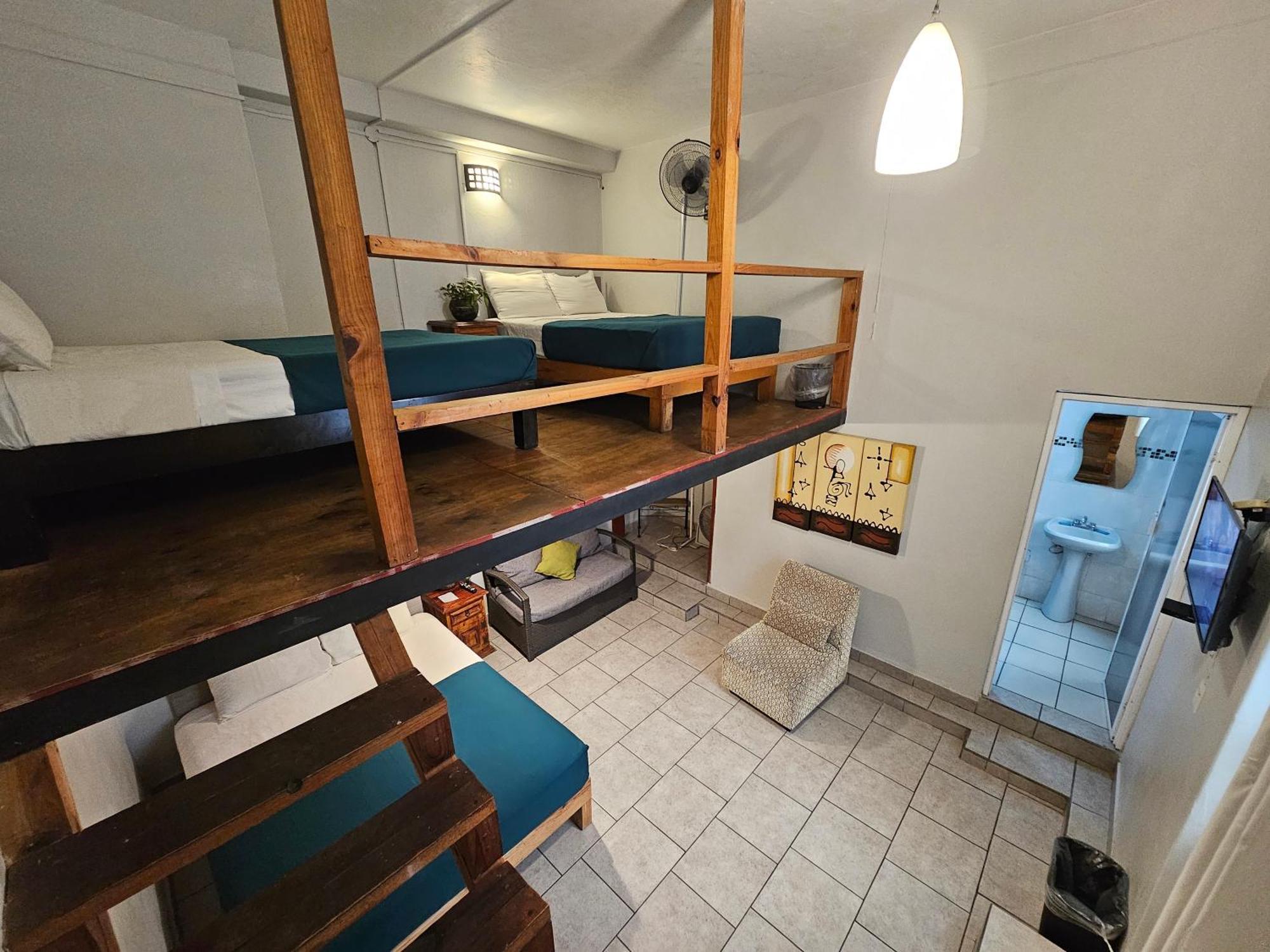 Hotel Del Refugio กัวดาลาฮารา ภายนอก รูปภาพ