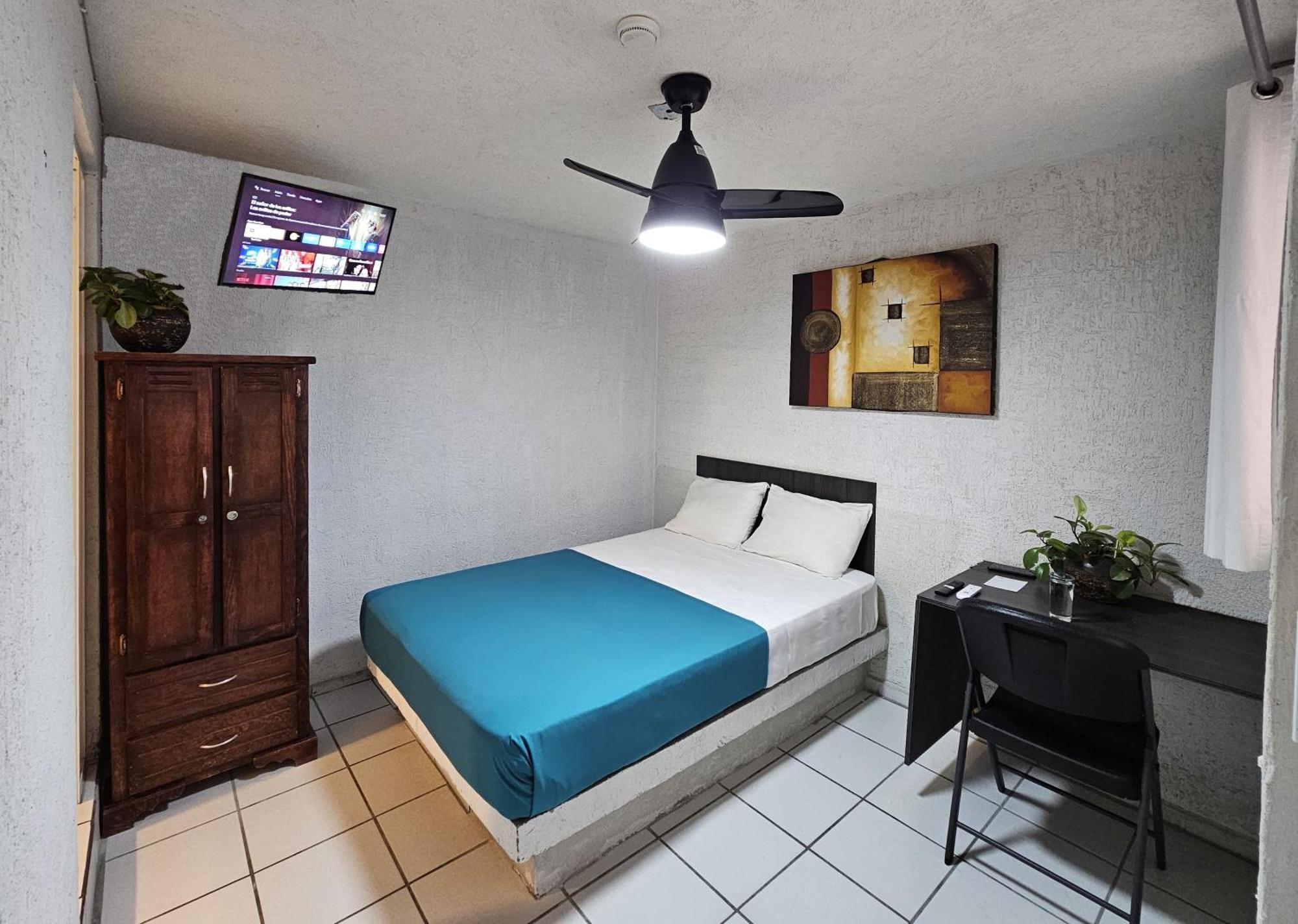 Hotel Del Refugio กัวดาลาฮารา ภายนอก รูปภาพ
