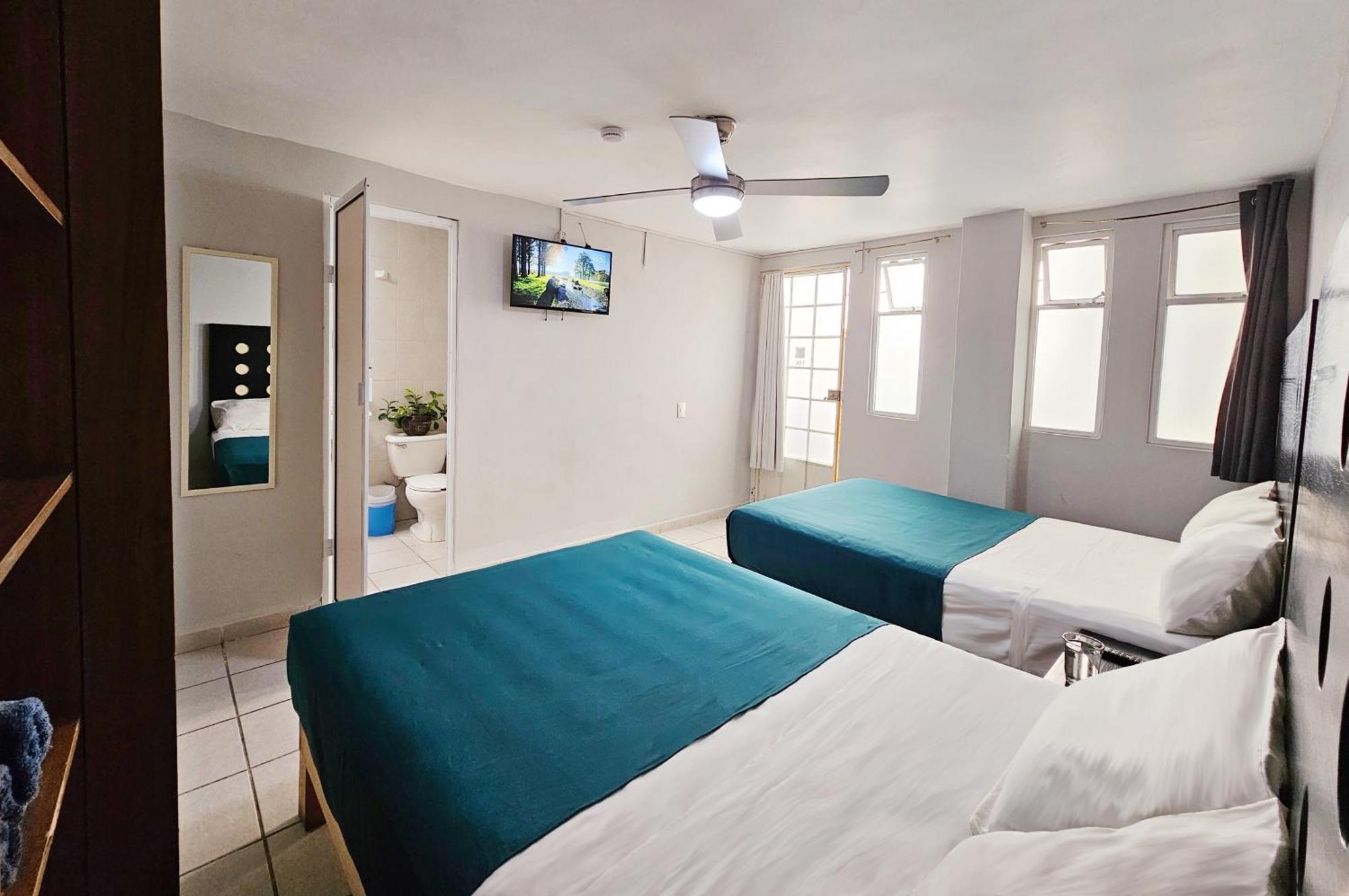 Hotel Del Refugio กัวดาลาฮารา ภายนอก รูปภาพ